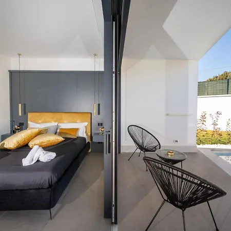 Luxury In The Jungle Villa Formello